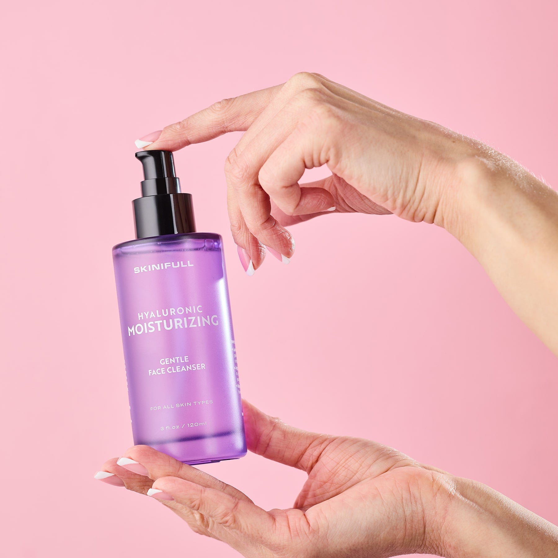 Hyaluronic Moisturizing Gentle Face Cleanser